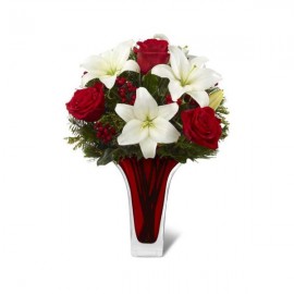 The FTD Holiday Celebrations Bouquet